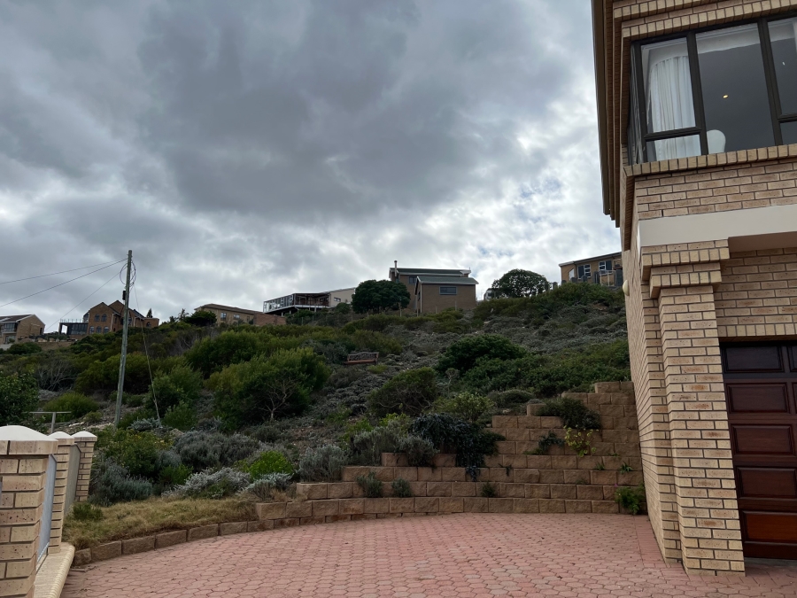 3 Bedroom Property for Sale in Dana Bay Western Cape